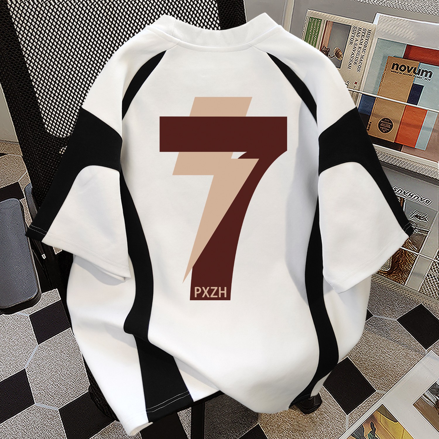Streetwear Brand Of The Year - T-shirt da donna a maniche corte