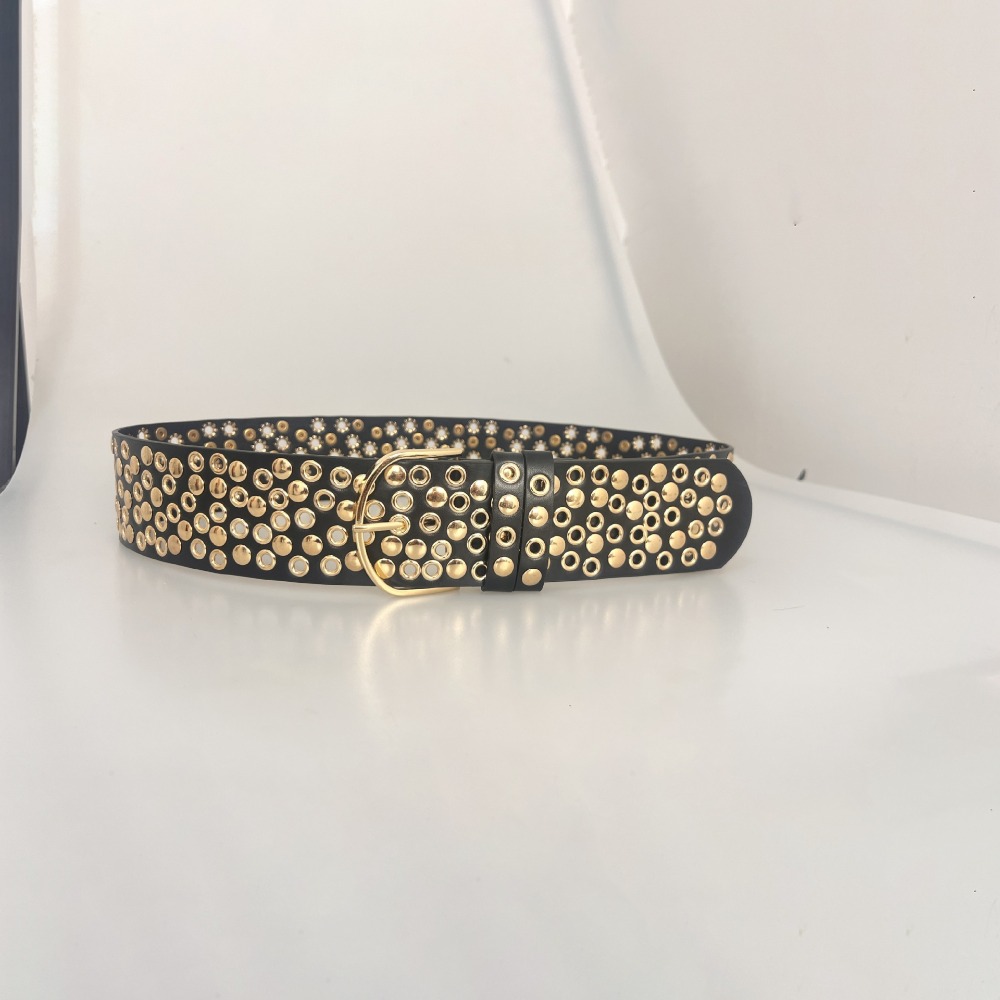 Streetwear Brand Belts - Cintura Punk con Occhielli e Borchie,