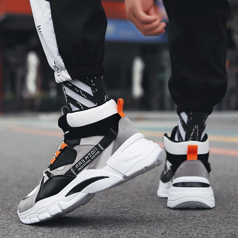 Hightop di trasporto degli uom - Streetwear Brand Expensive recensione e prezzo