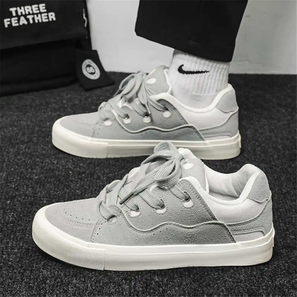 Con allacciatura Scarpe da scu - Streetwear Brand Expensive recensione e prezzo